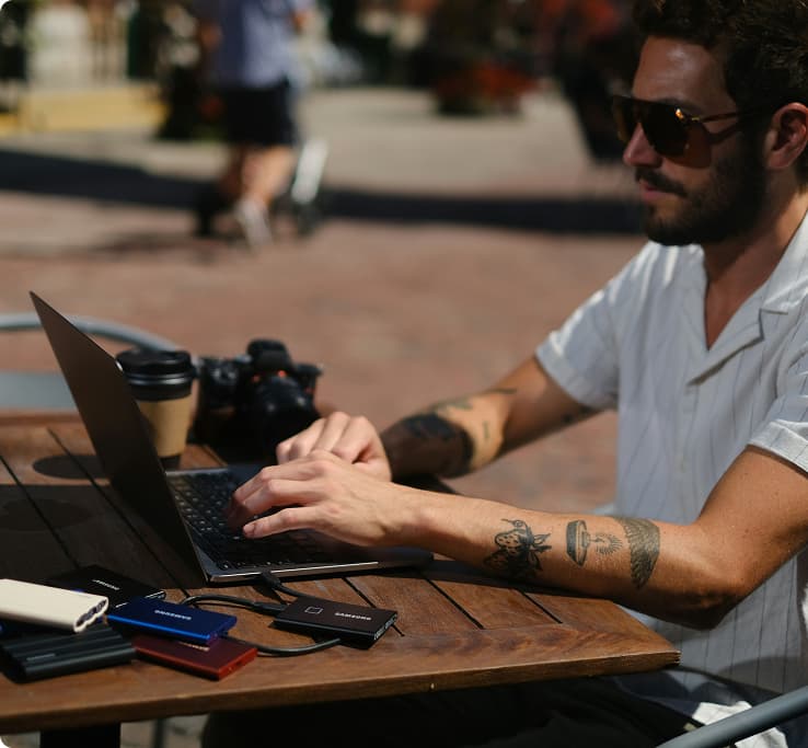 Freelancer working outdoors